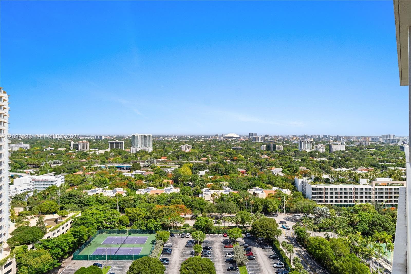 Brickell Townhouse · #PHL in Miami - Photo 15