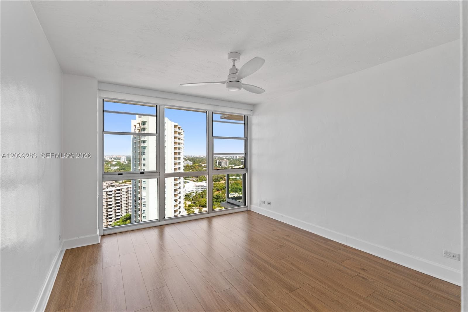 Brickell Townhouse · #PHL in Miami - Photo 25