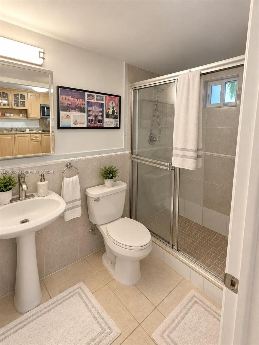 WEST BAY GARDENS · #212 in Miami Beach - Photo 4