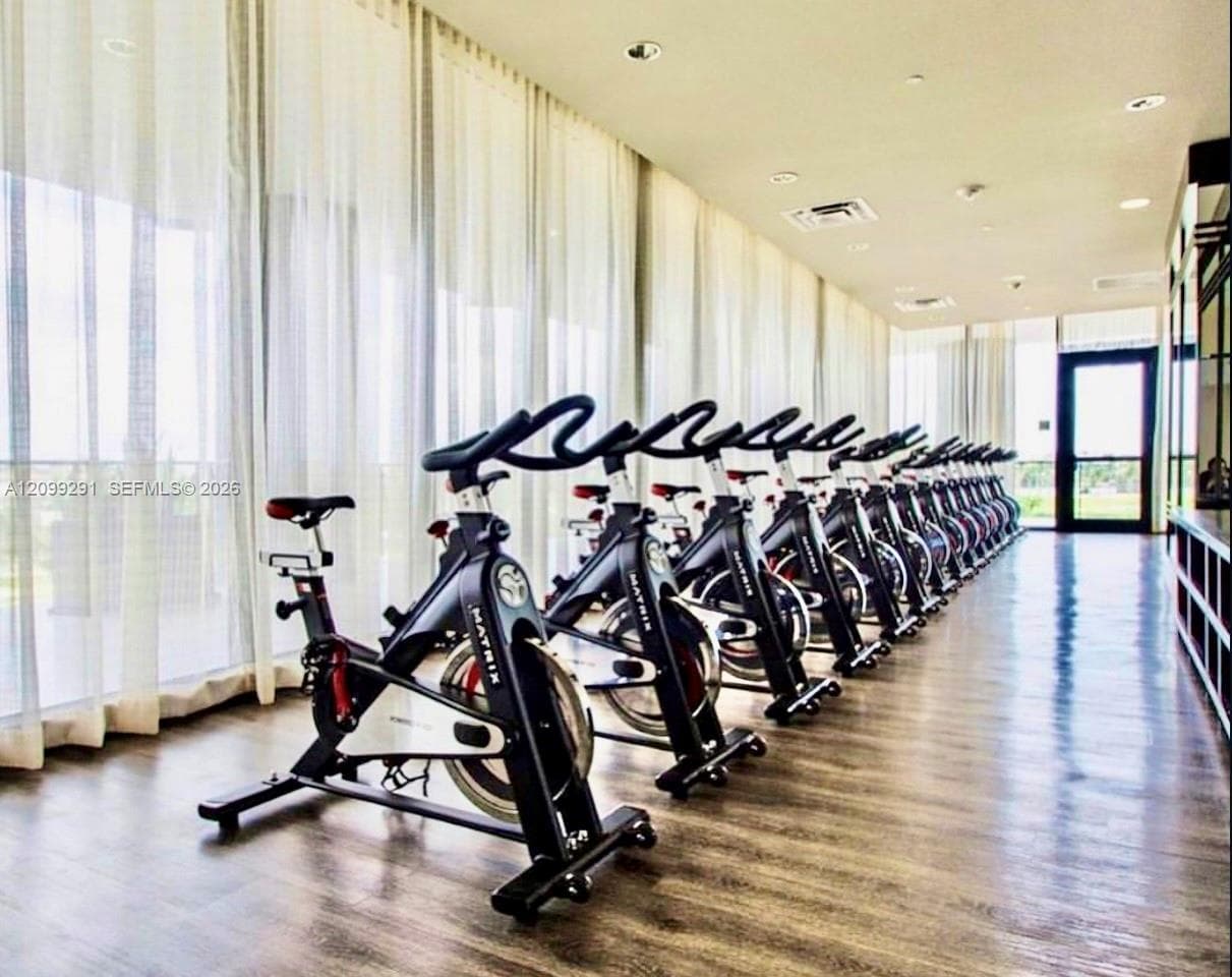 5252 Paseo · #1009 in Doral - Photo 31