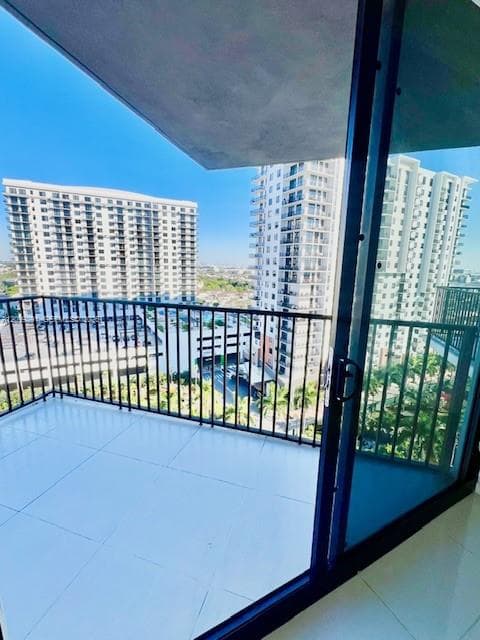 5252 Paseo · #1009 in Doral - Photo 21