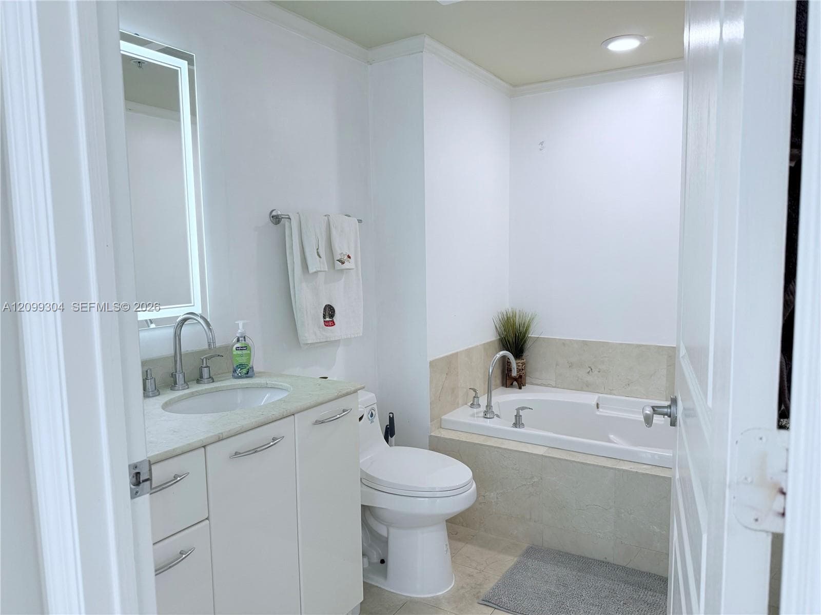 350 LAS OLAS PLACE CONDO · #2380 in Fort Lauderdale - Photo 9