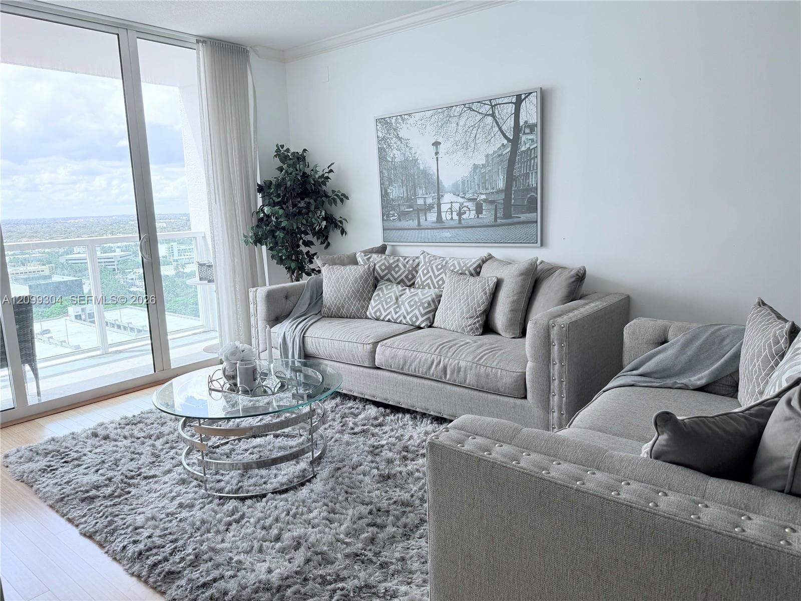 350 LAS OLAS PLACE CONDO · #2380 in Fort Lauderdale - Photo 4