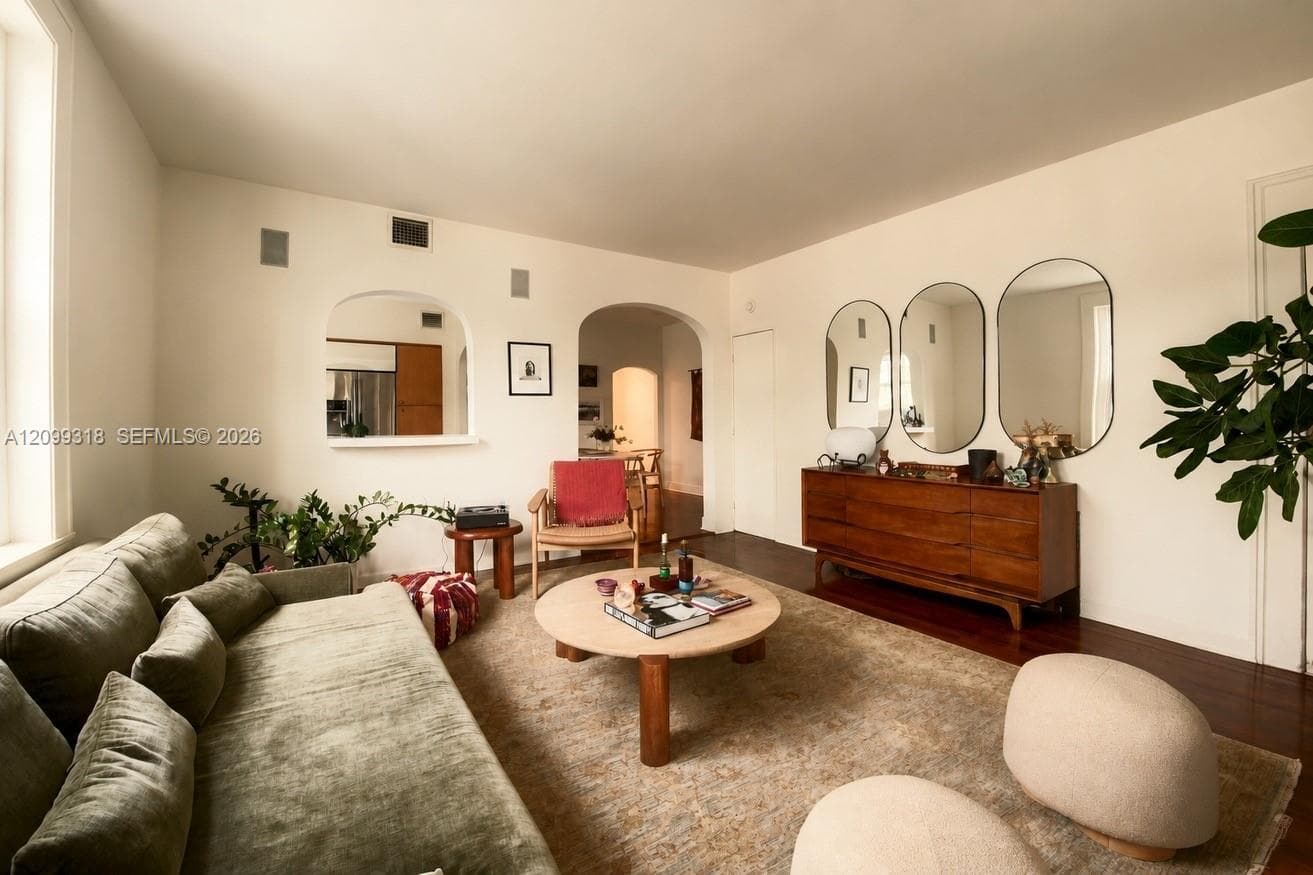 THE FLAMINGO CONDO · #2A in Miami Beach - Photo 12
