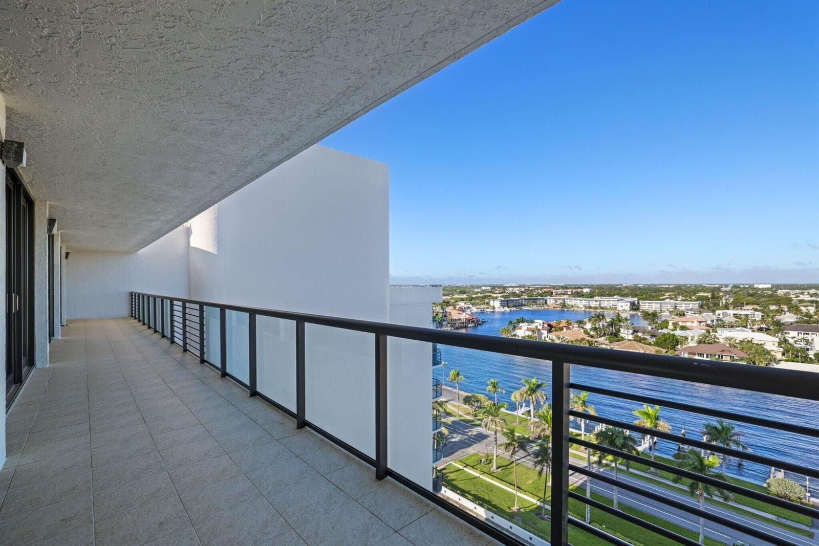 2727 S Ocean Boulevard 1502 - 33.jpg-SMA