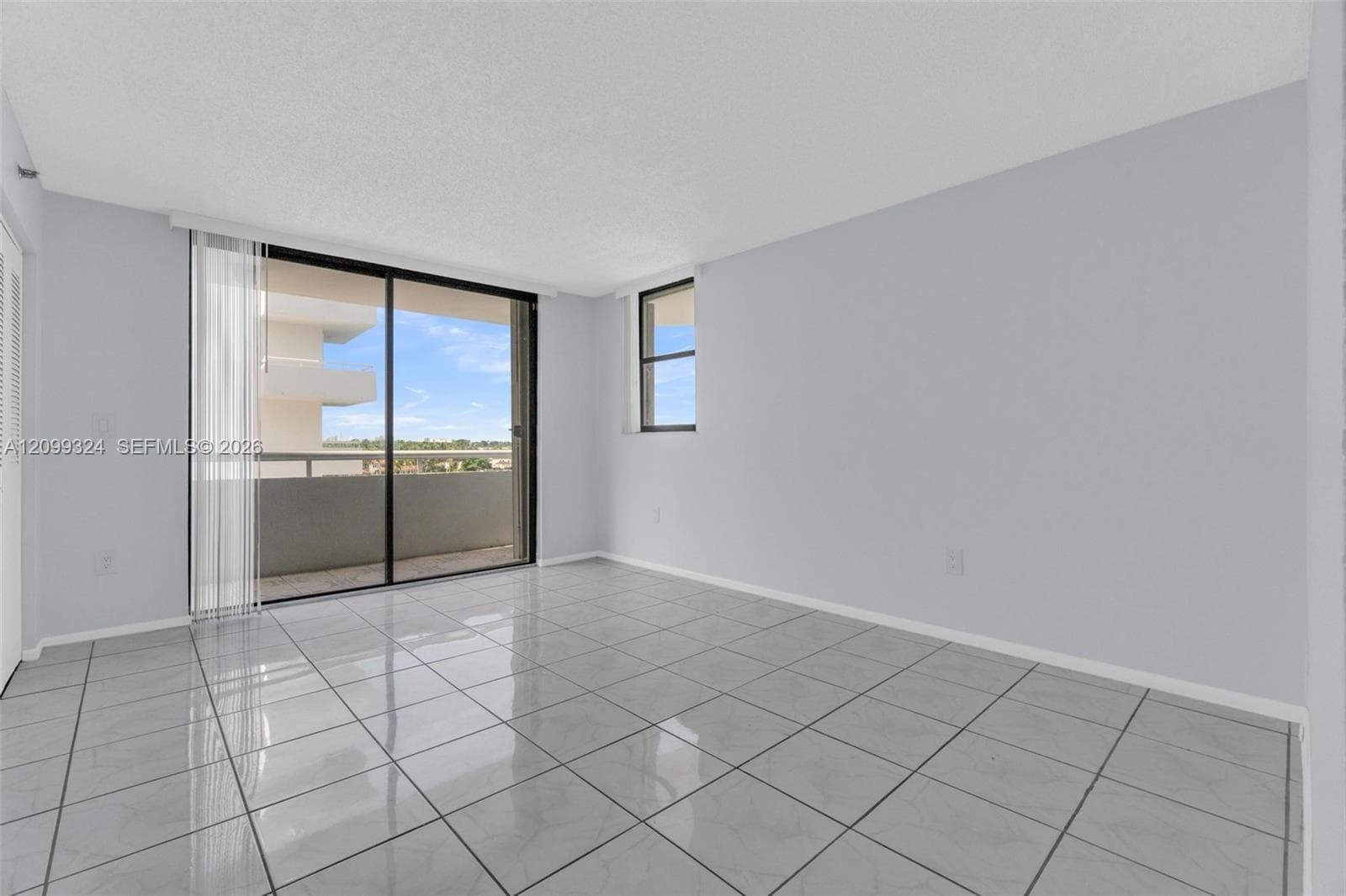 Indian Cr Cl Marina Condo · #6D in Miami Beach - Photo 6