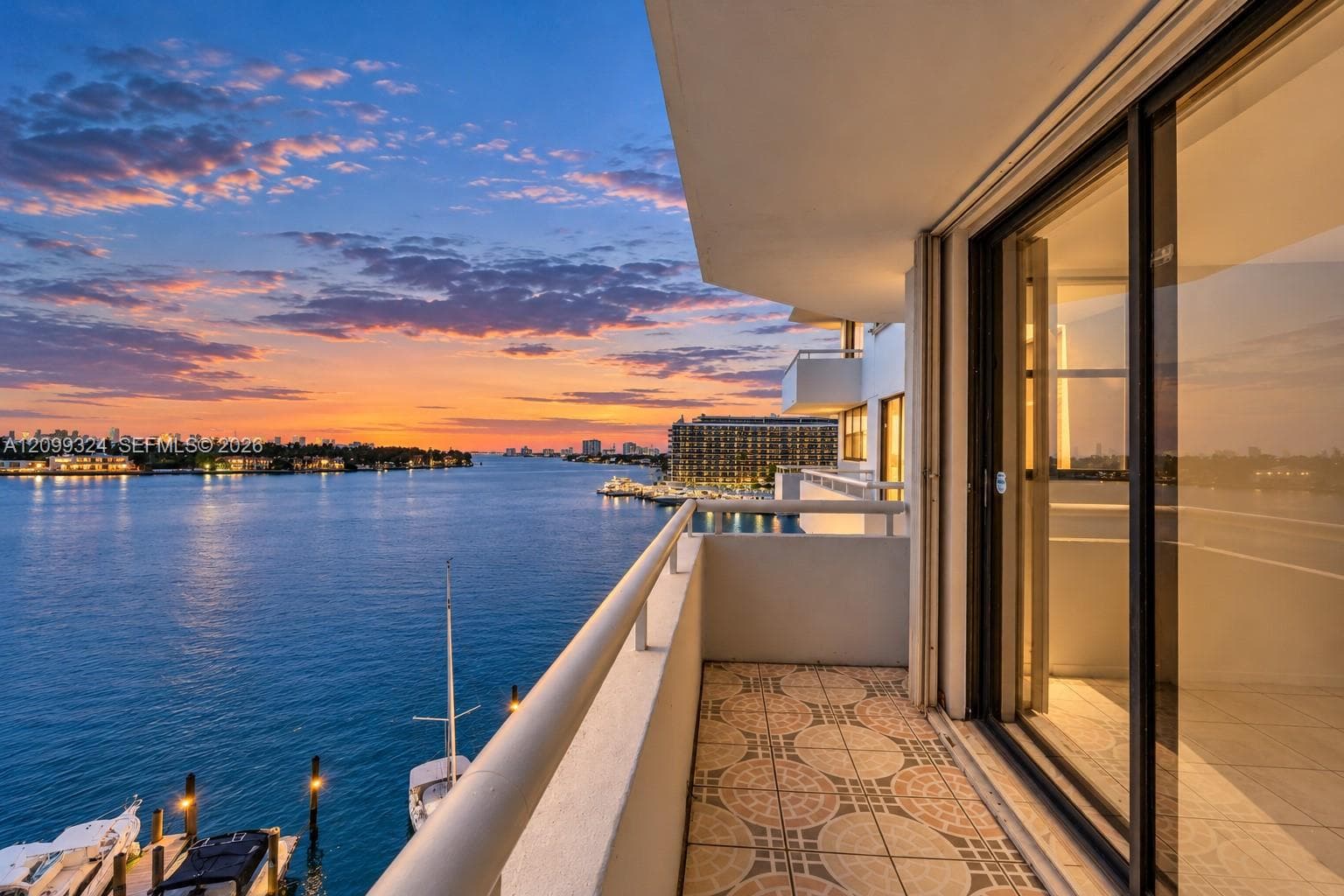 Indian Cr Cl Marina Condo · #6D in Miami Beach - Photo 26