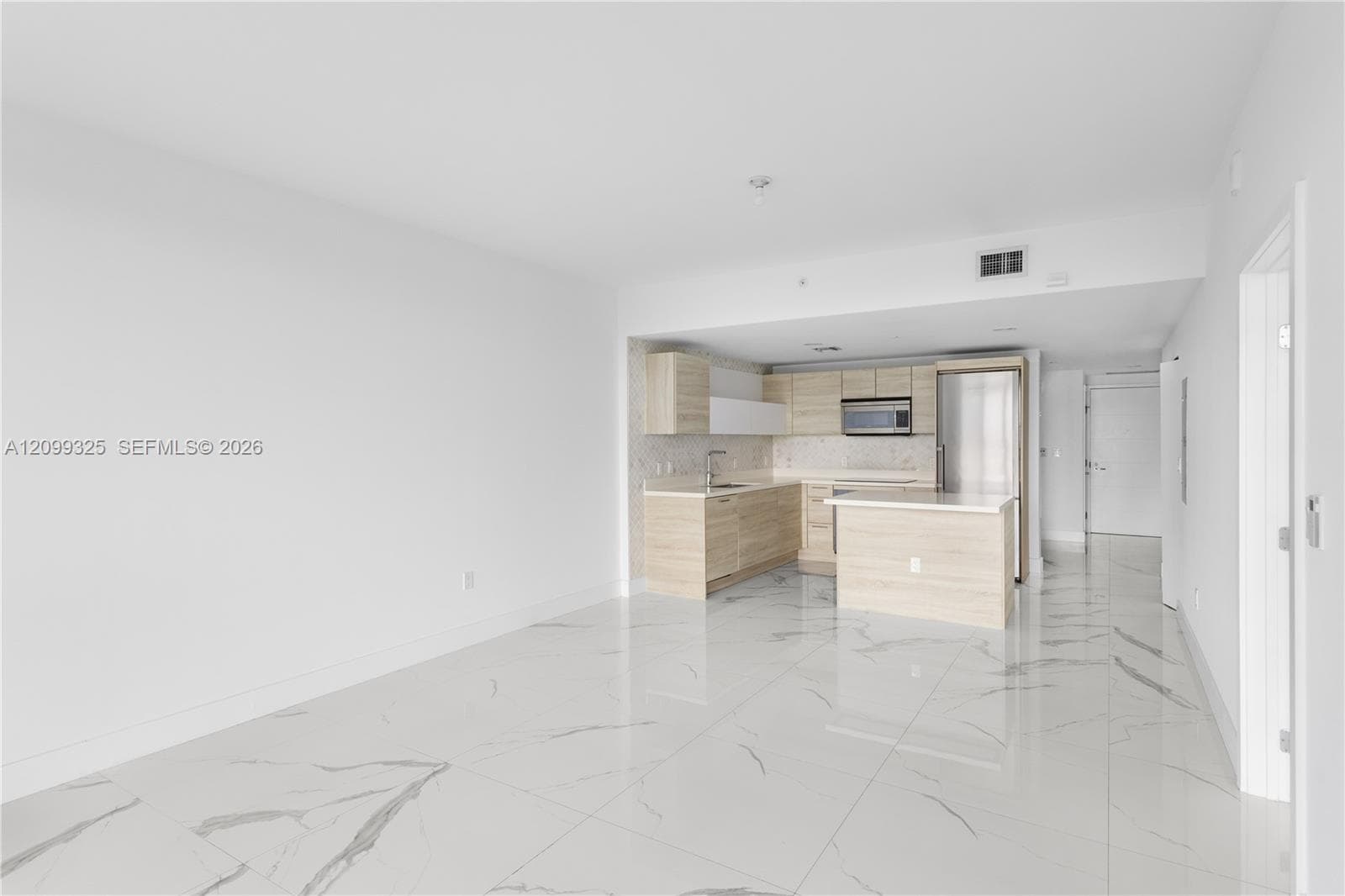 THE HARBOUR NORTH CONDO · #506 in North Miami Beach - Photo 6