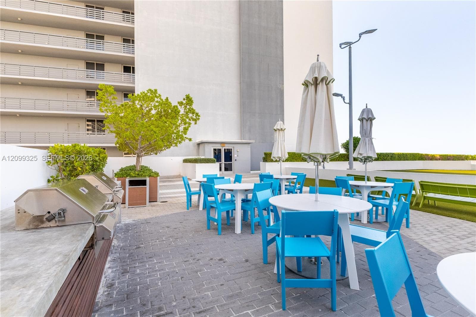 THE HARBOUR NORTH CONDO · #506 in North Miami Beach - Photo 52
