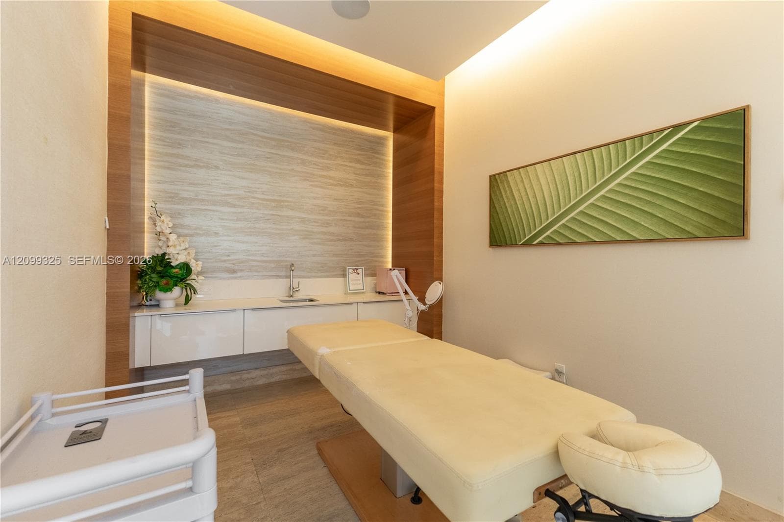 THE HARBOUR NORTH CONDO · #506 in North Miami Beach - Photo 42