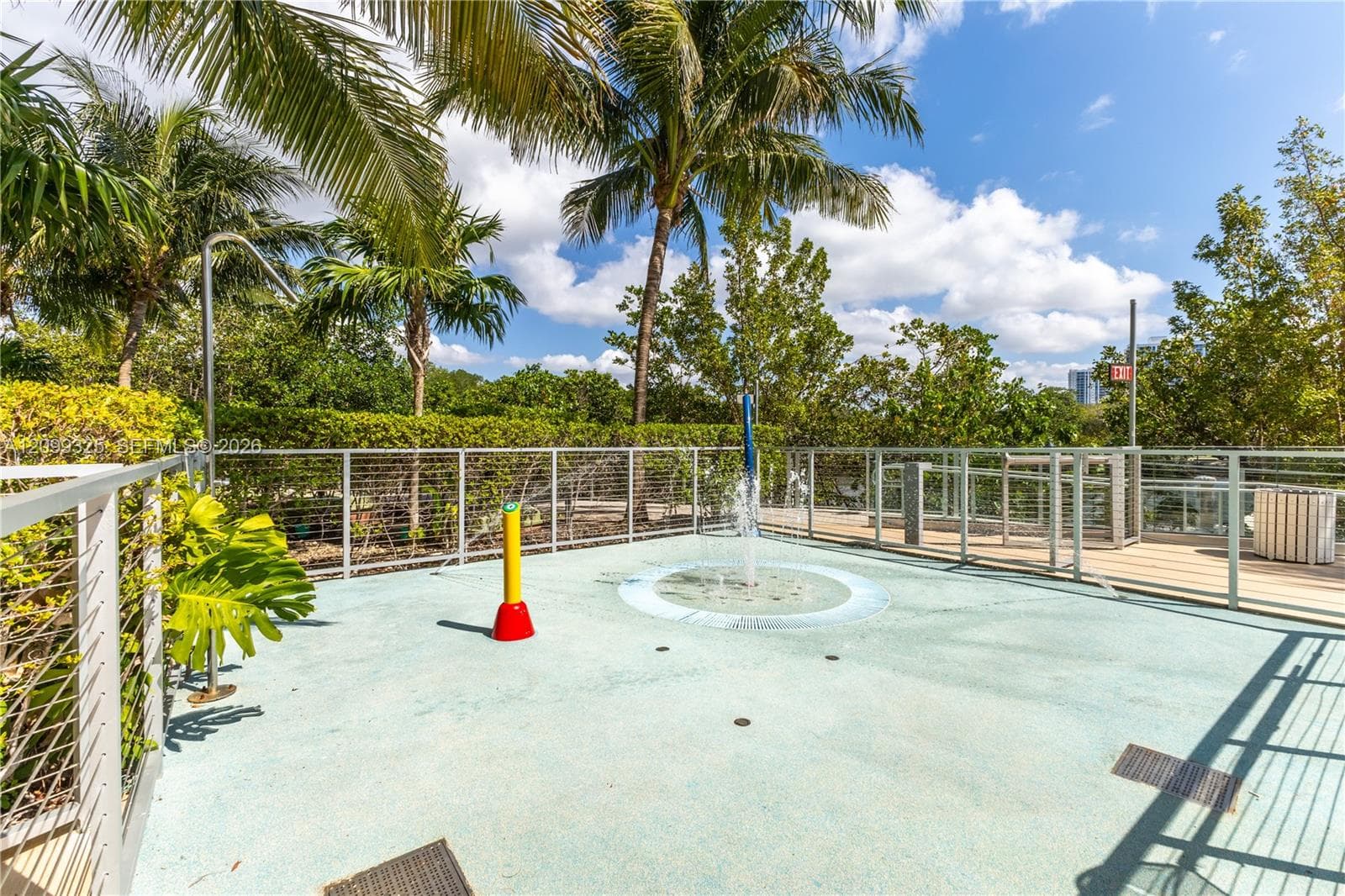 THE HARBOUR NORTH CONDO · #506 in North Miami Beach - Photo 32