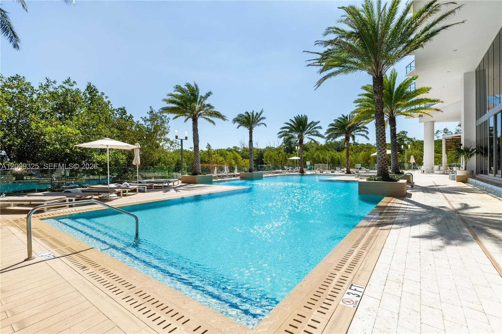 THE HARBOUR NORTH CONDO · #506 in North Miami Beach - Photo 30