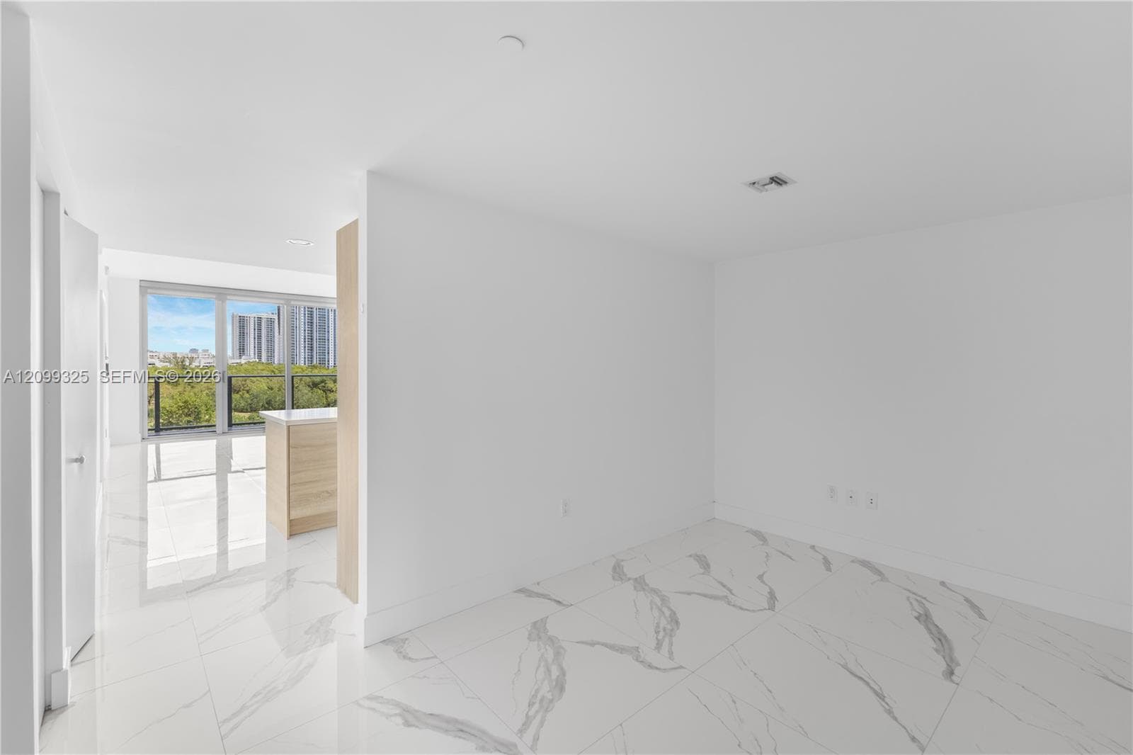 THE HARBOUR NORTH CONDO · #506 in North Miami Beach - Photo 14