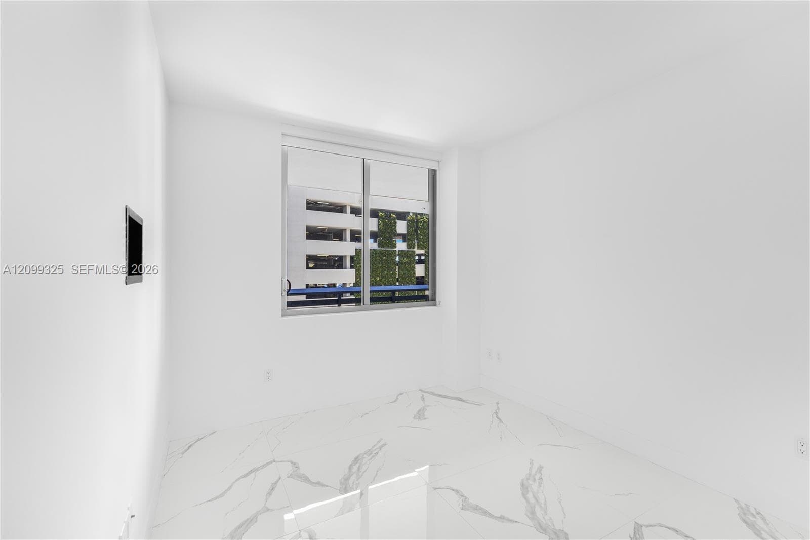 THE HARBOUR NORTH CONDO · #506 in North Miami Beach - Photo 21