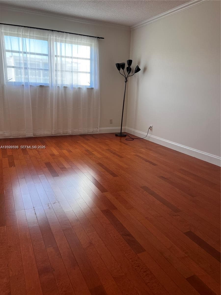 MEADOWBROOK TOWERS CONDO · #605 in Hallandale Beach - Photo 12