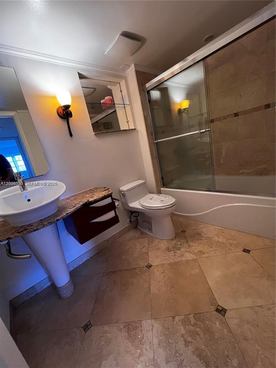 MEADOWBROOK TOWERS CONDO · #605 in Hallandale Beach - Photo 7