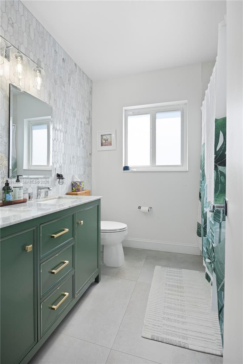 1400 NE 104 Street Miami Shores FL photo 4