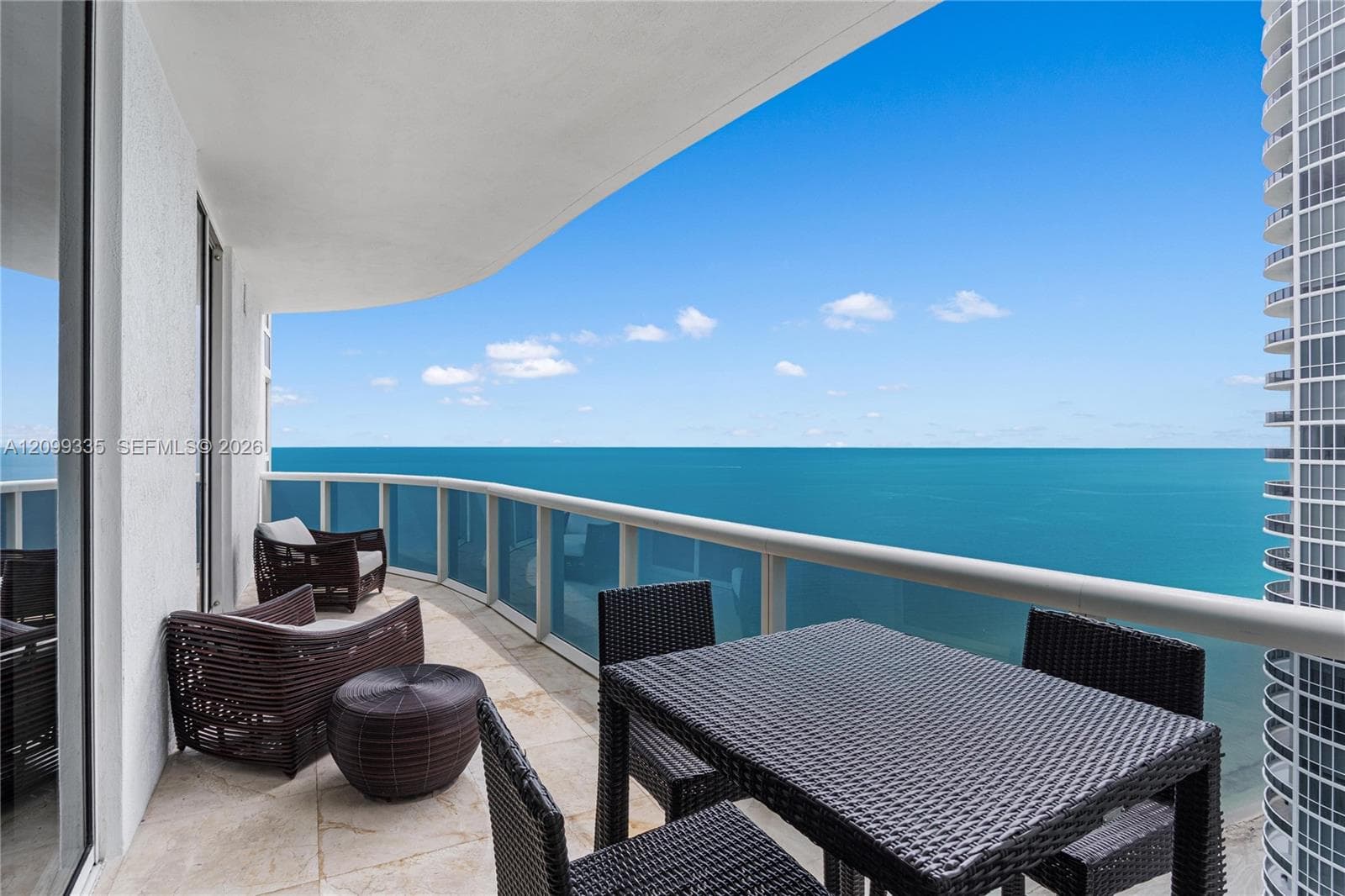 Trump Tower II · #3002 in Sunny Isles Beach - Photo 3