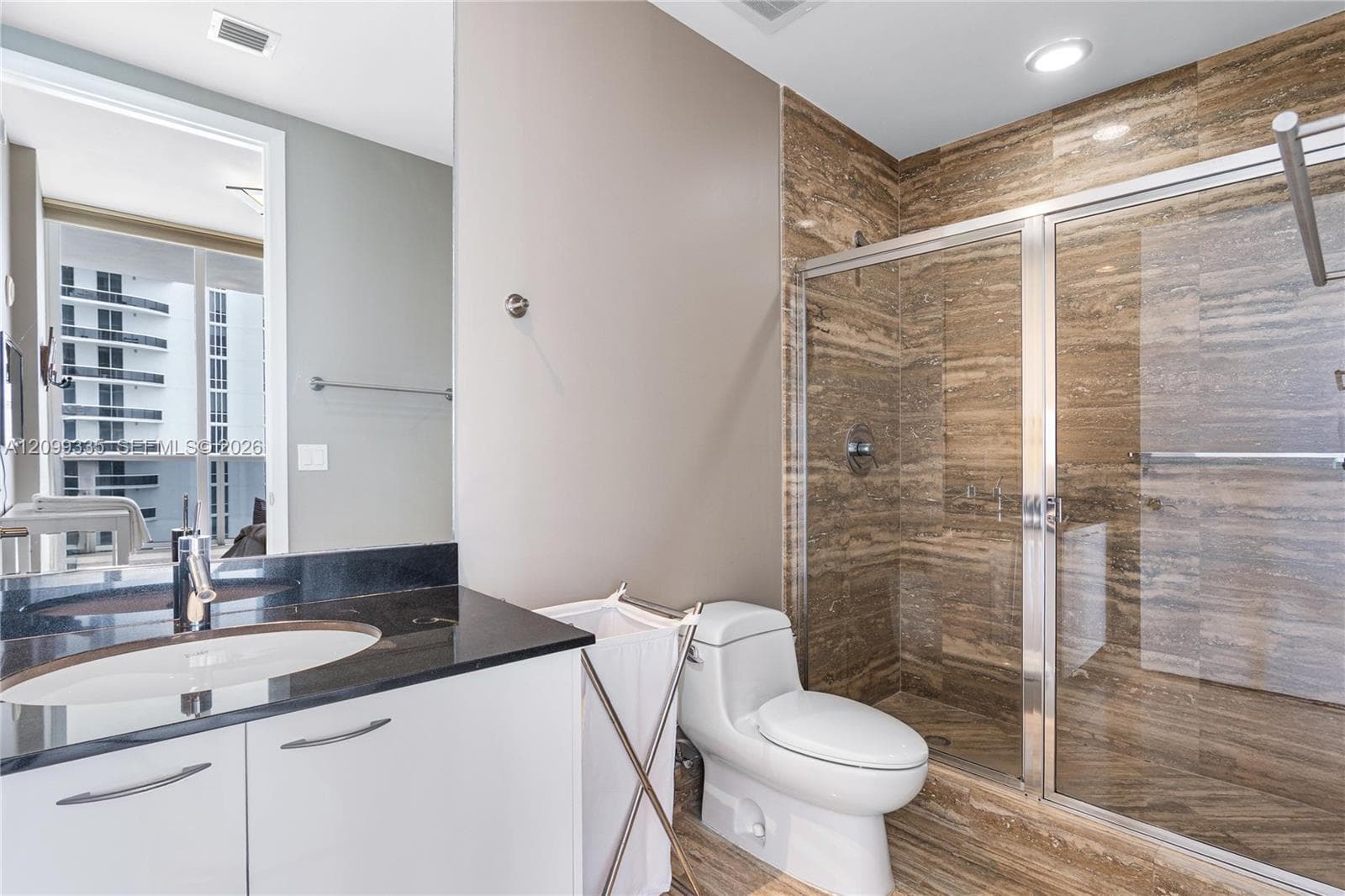 Trump Tower II · #3002 in Sunny Isles Beach - Photo 5