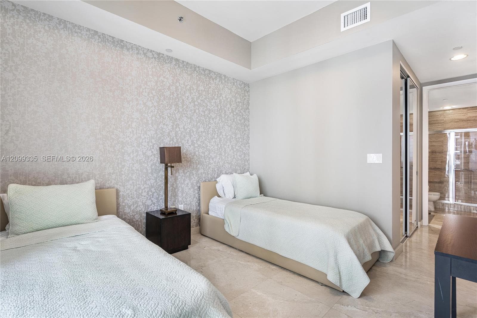 Trump Tower II · #3002 in Sunny Isles Beach - Photo 9