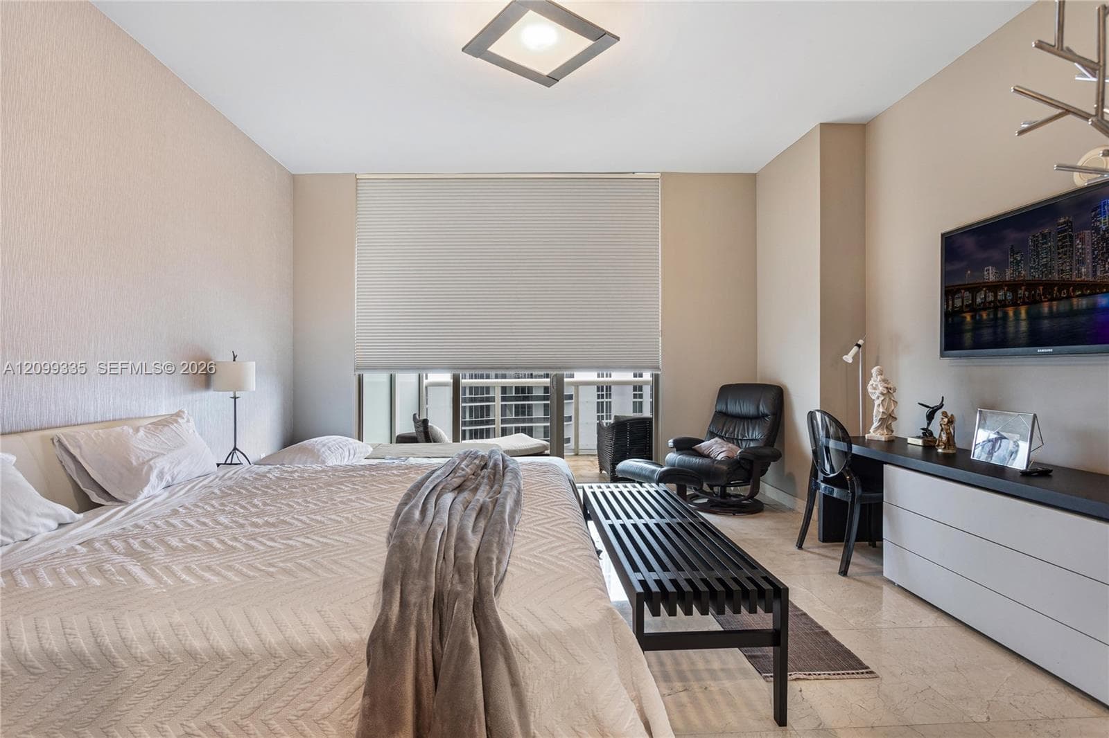 Trump Tower II · #3002 in Sunny Isles Beach - Photo 15