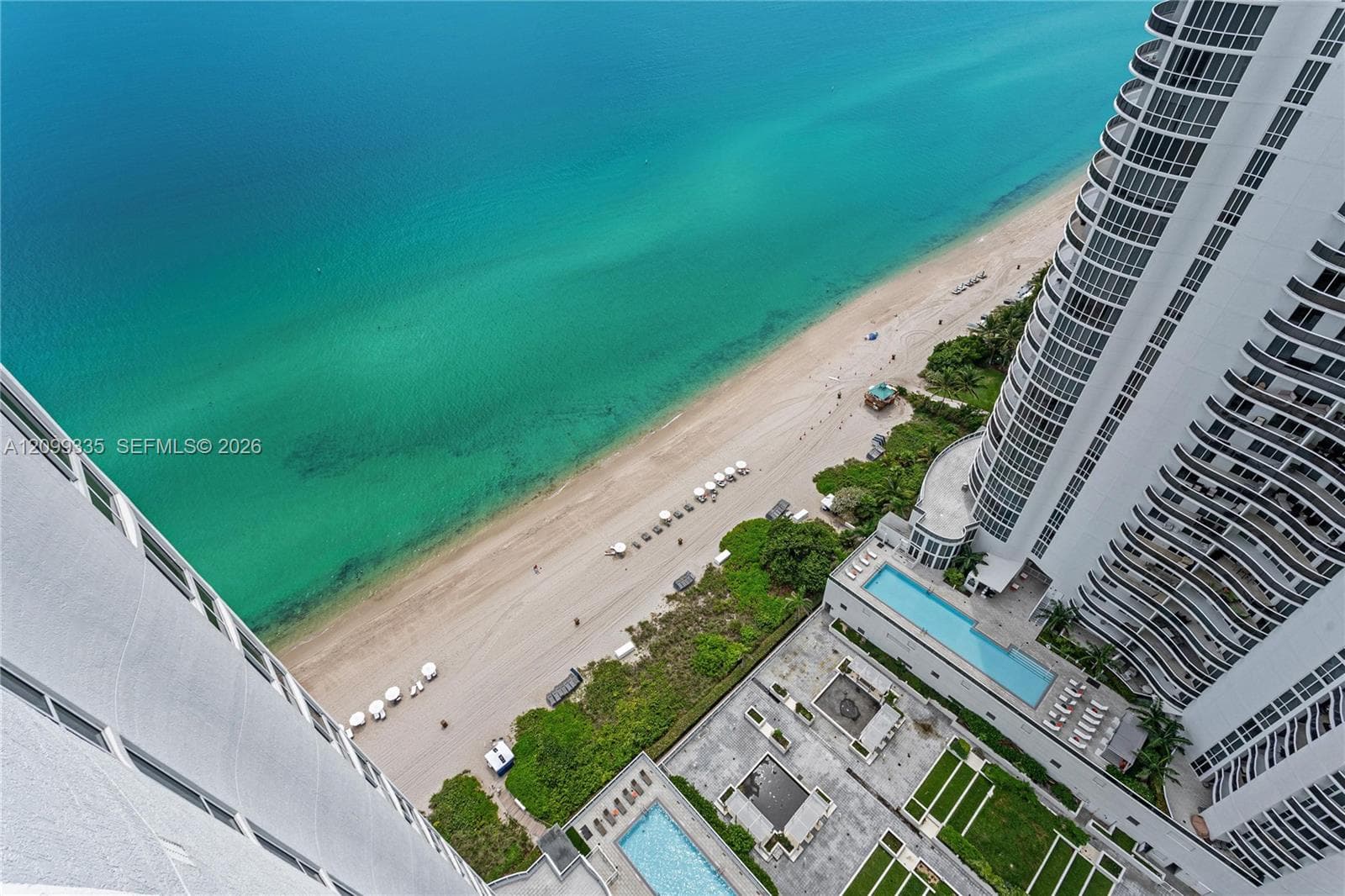 Trump Tower II · #3002 in Sunny Isles Beach - Photo 29