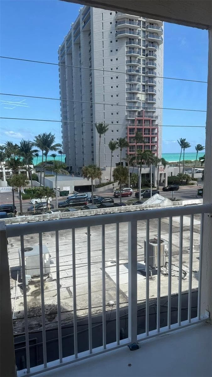Harding Tower Condo · #412 in Miami Beach - Photo 5