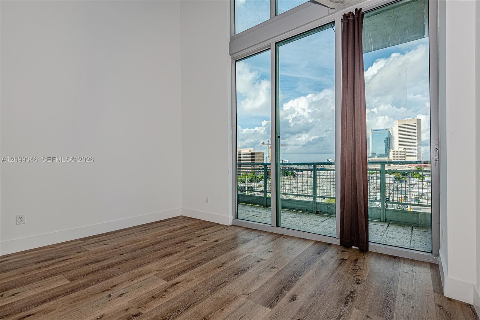 NEO VERTIKA CONDO · #1007 in Miami - Photo 2
