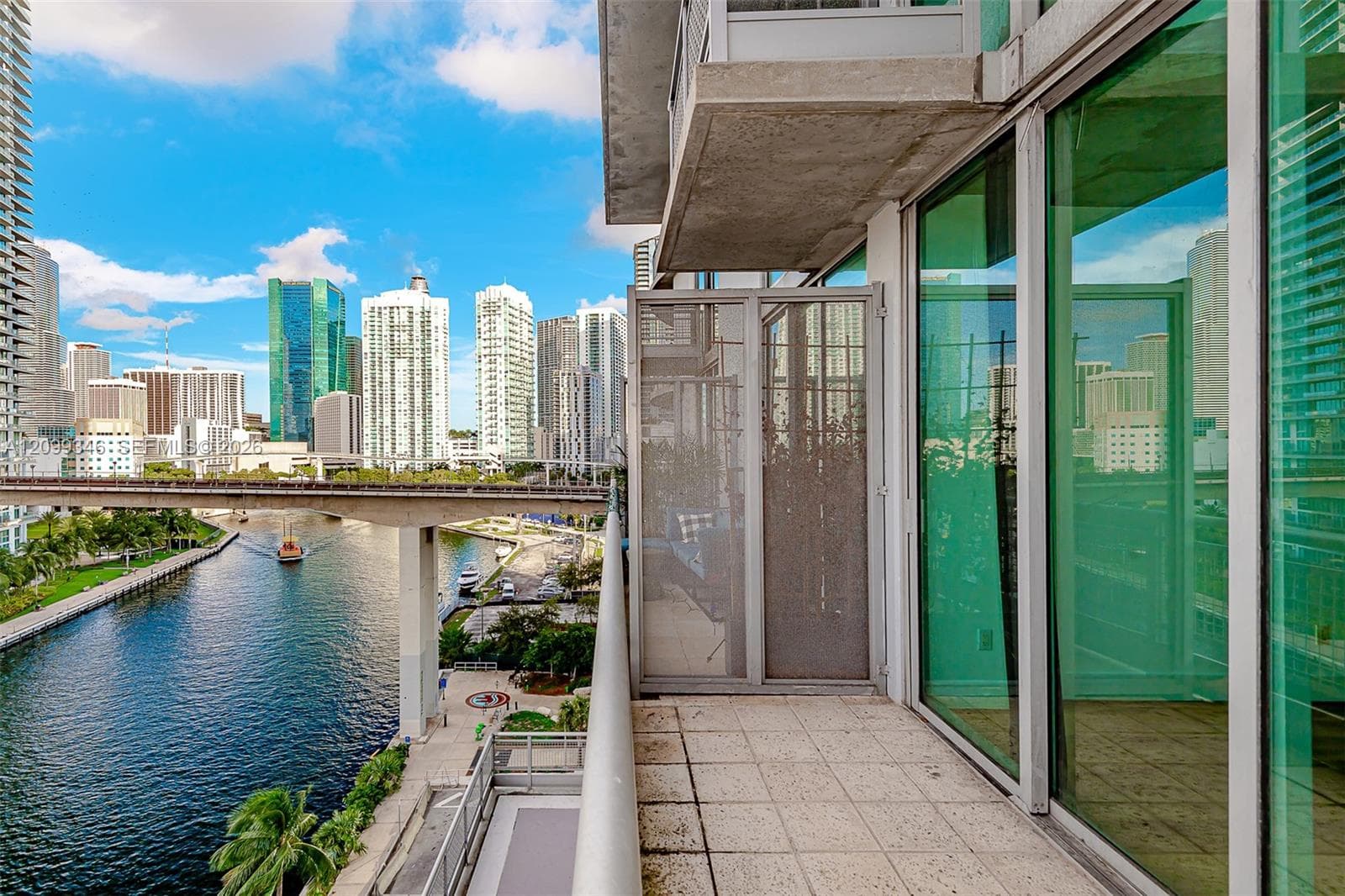 NEO VERTIKA CONDO · #1007 in Miami - Photo 9