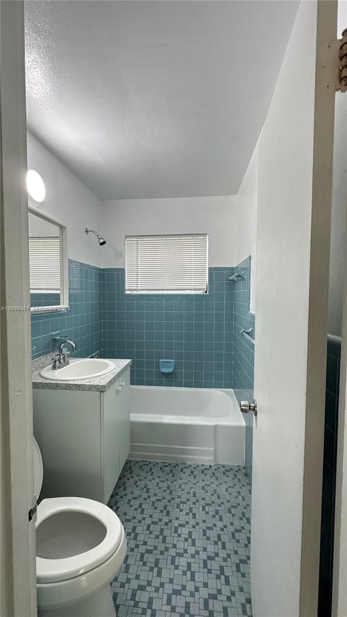 10771 SW 51st Dr photo 5