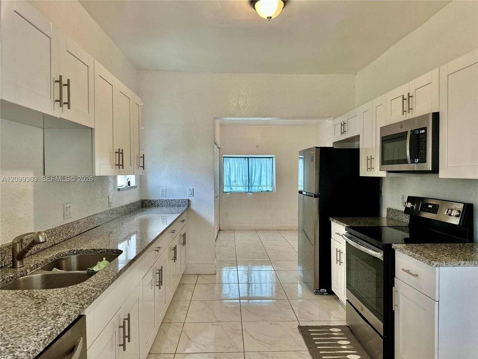 1284 NW 39 ST photo 10