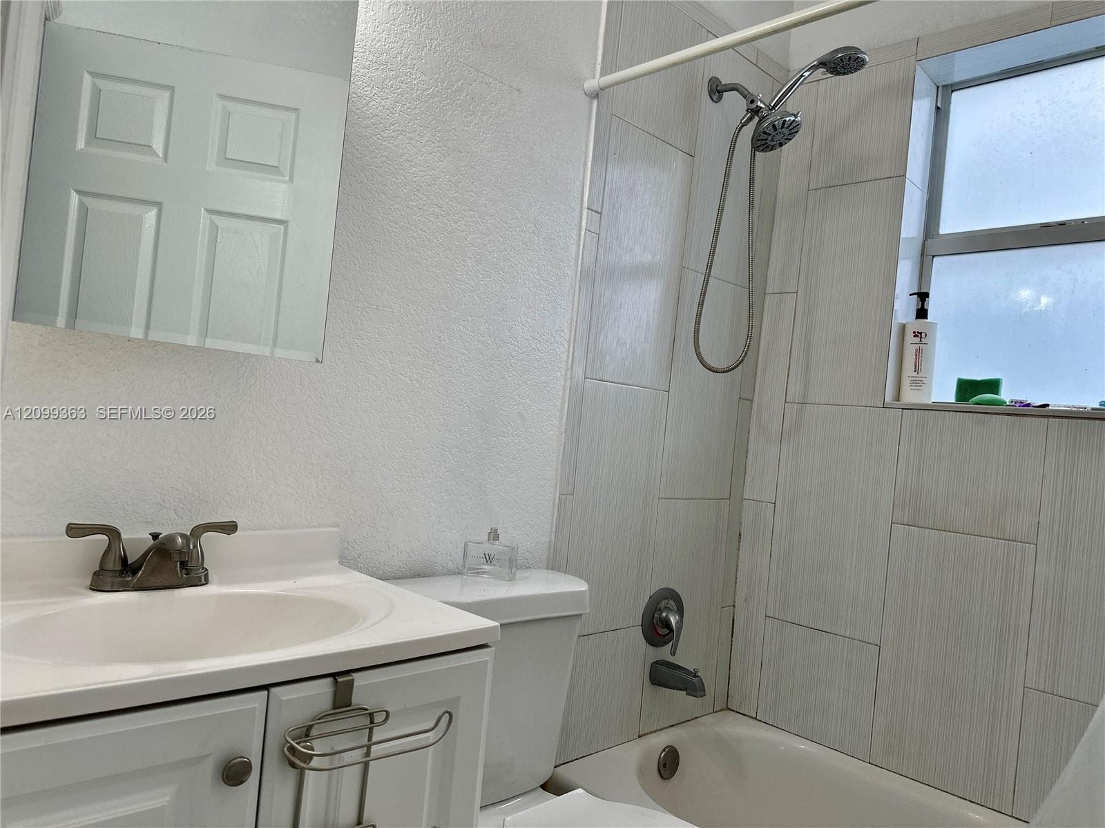 1284 NW 39 ST photo 14