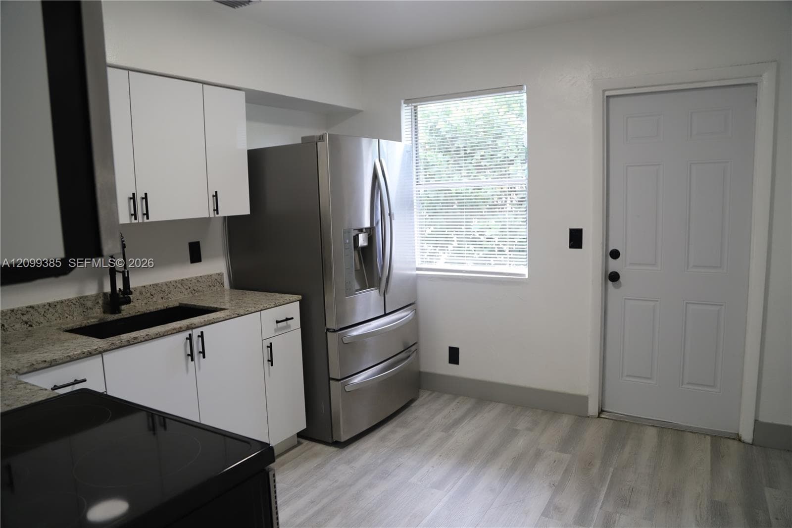 OAK ACRES · #1E in Hallandale Beach - Photo 2