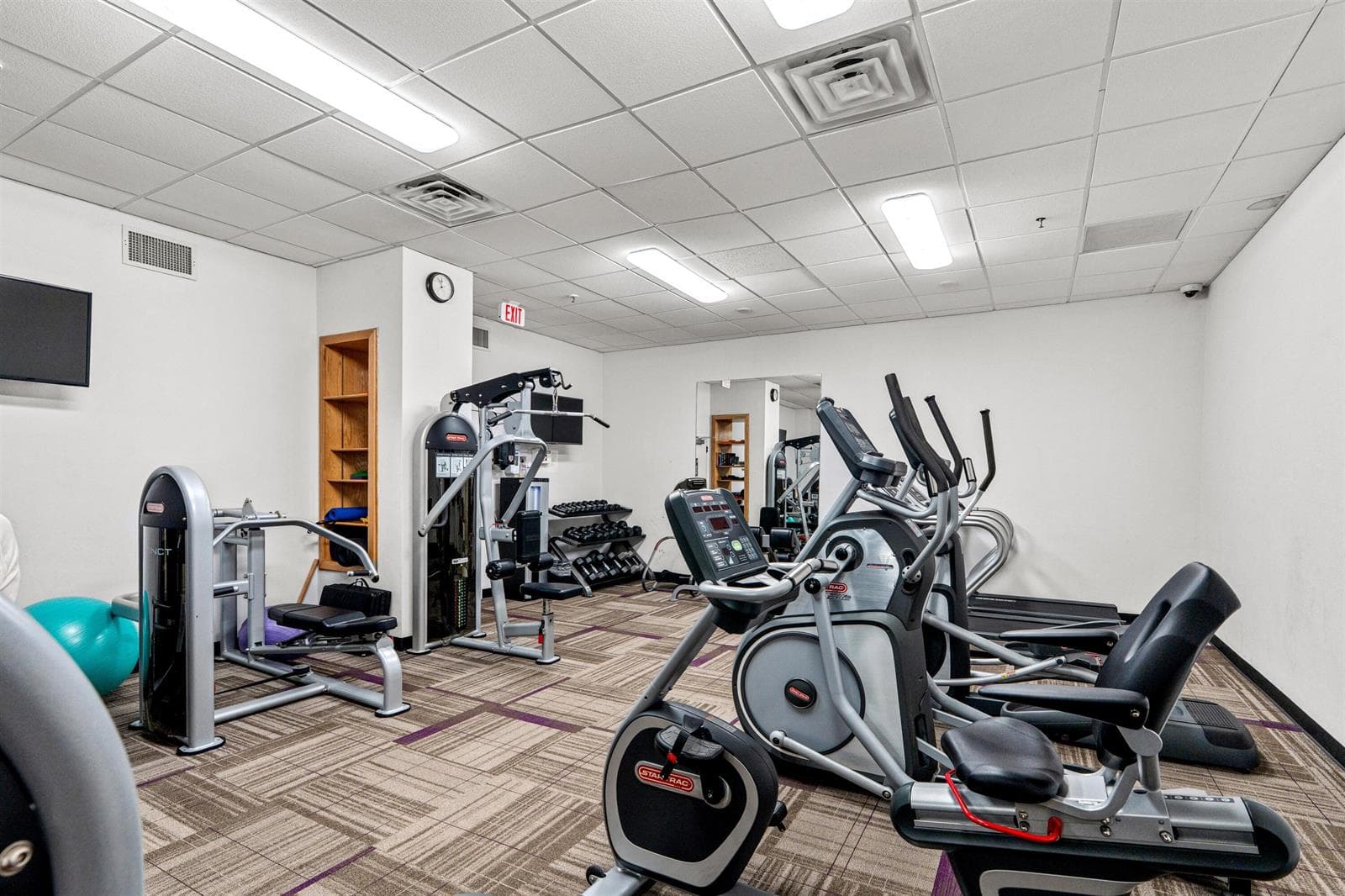FITNESS CENTER