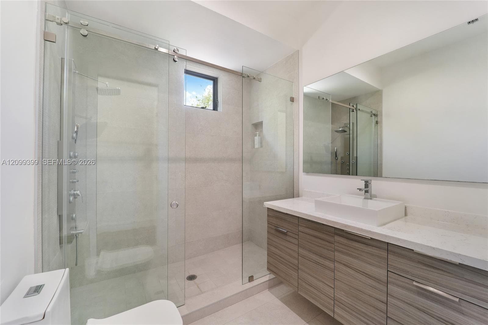 56 Samana Dr photo 18
