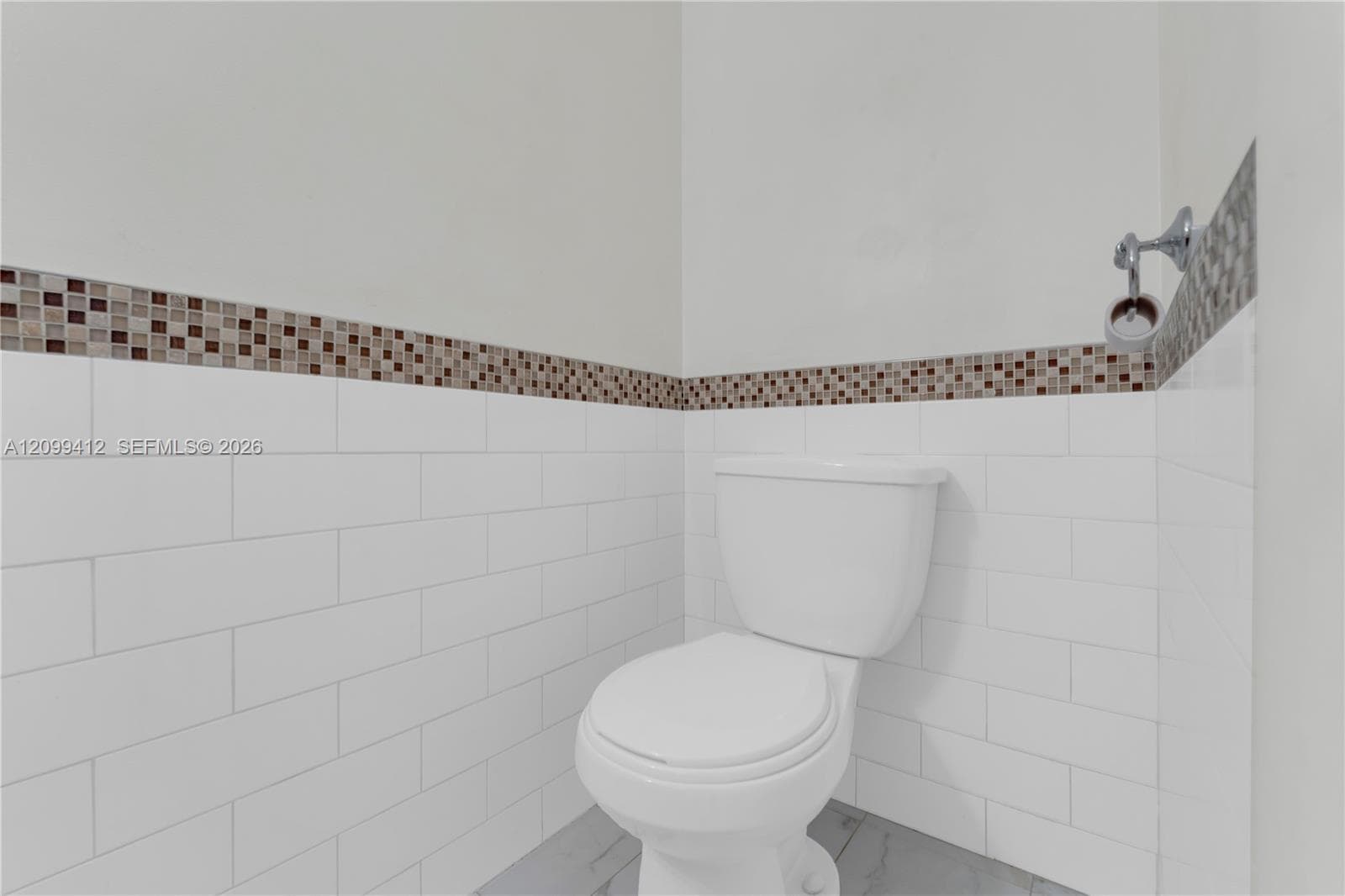 FAIRWAYS RIVIERA CONDO · #229 in Hallandale Beach - Photo 16