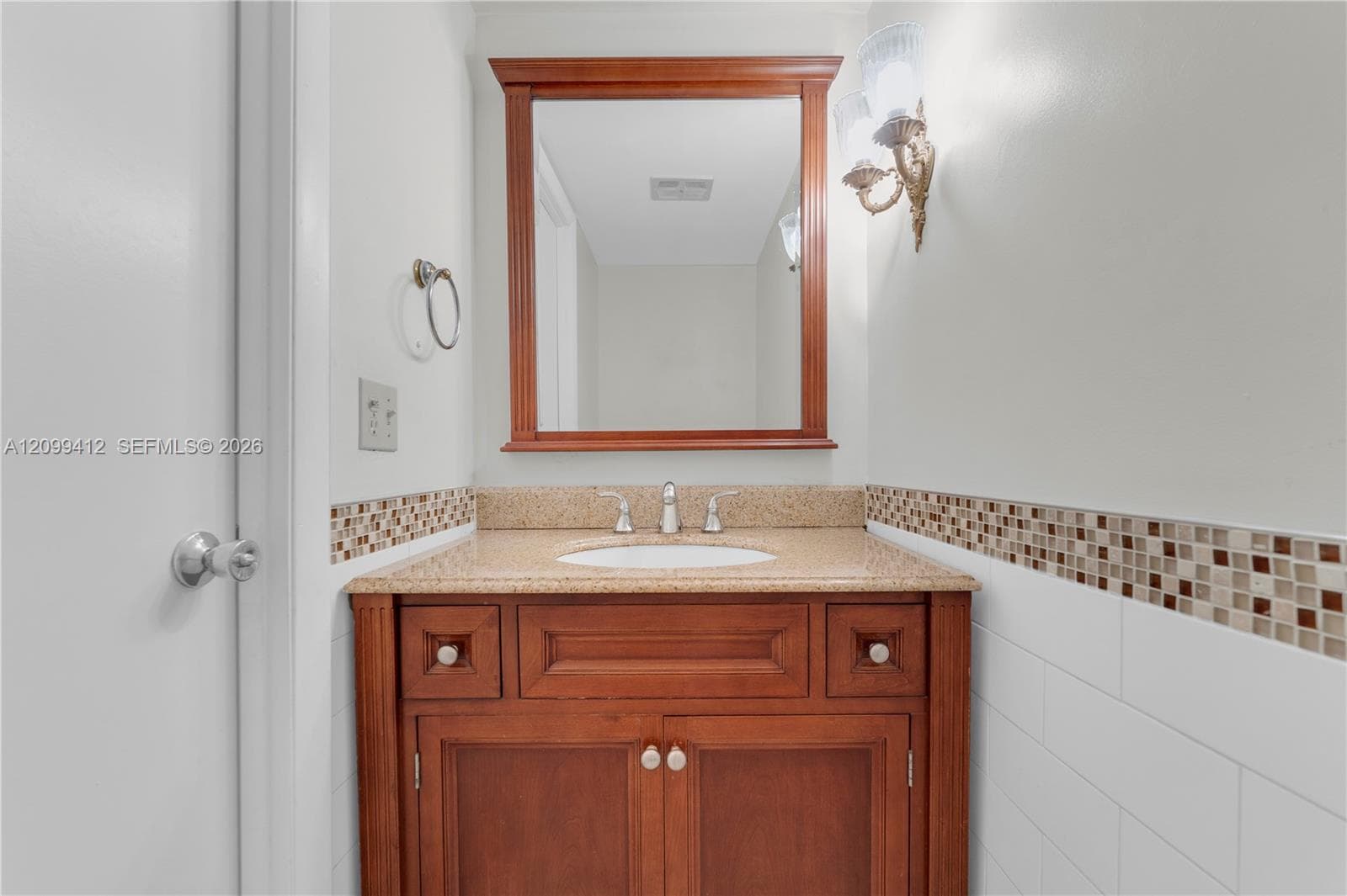 FAIRWAYS RIVIERA CONDO · #229 in Hallandale Beach - Photo 15