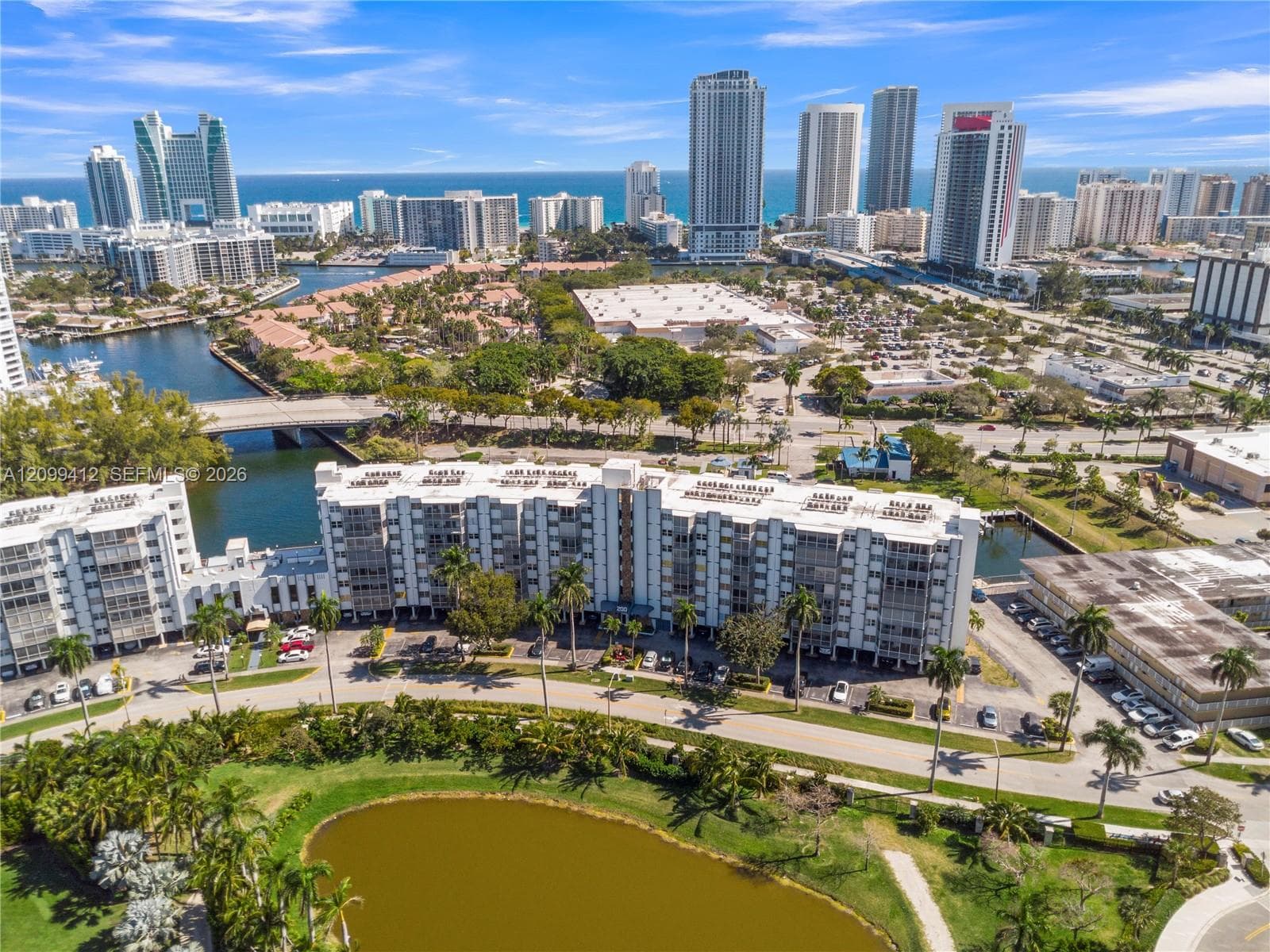FAIRWAYS RIVIERA CONDO · #229 in Hallandale Beach - Photo 29