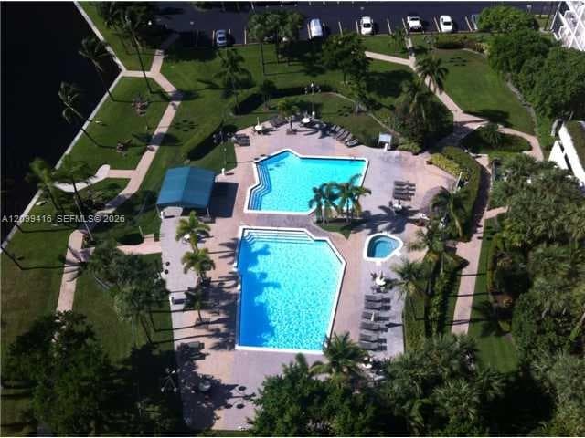 THE CLIPPER AT BISC COVE · #1405 in Aventura - Photo 35