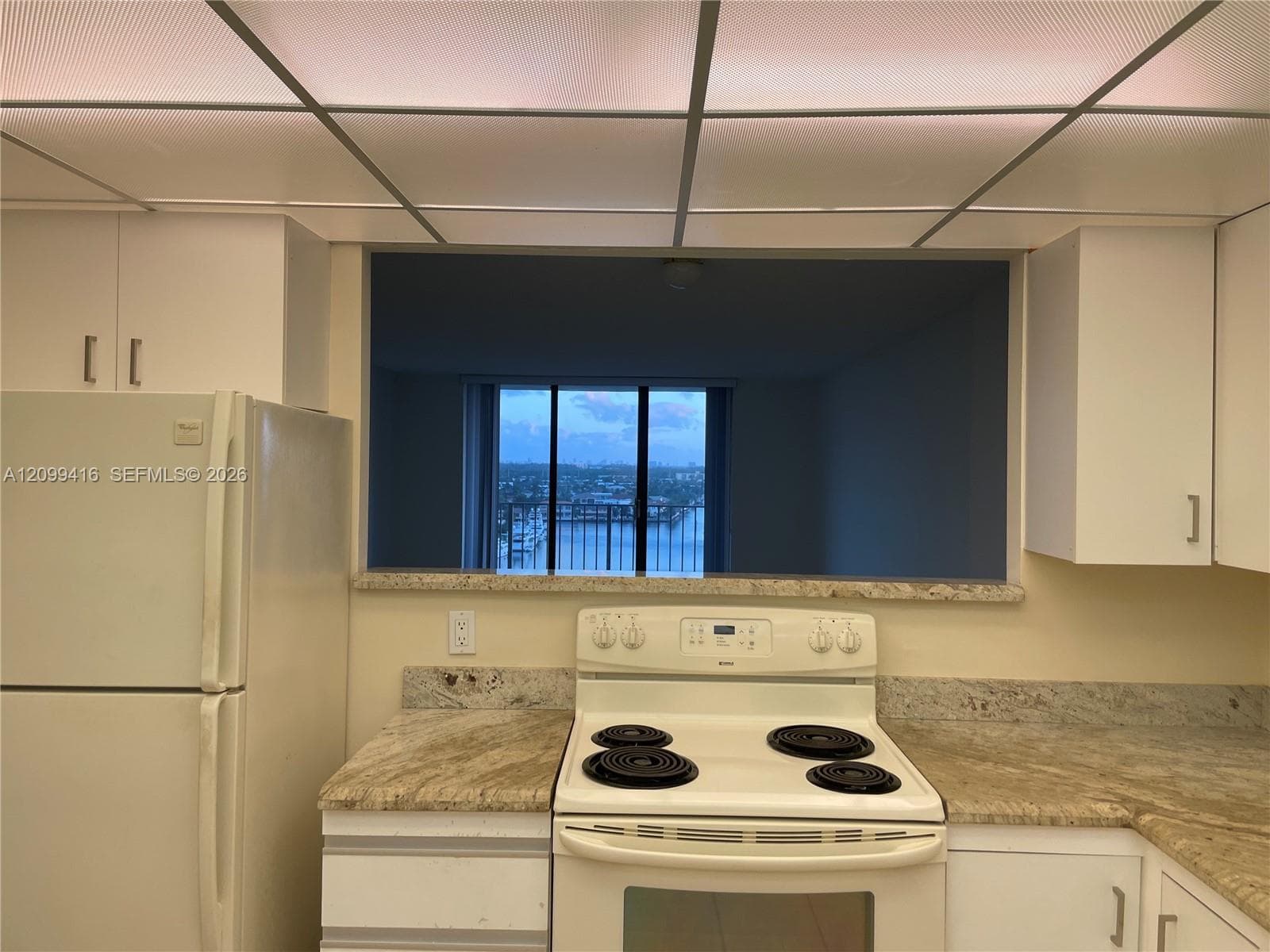 THE CLIPPER AT BISC COVE · #1405 in Aventura - Photo 4