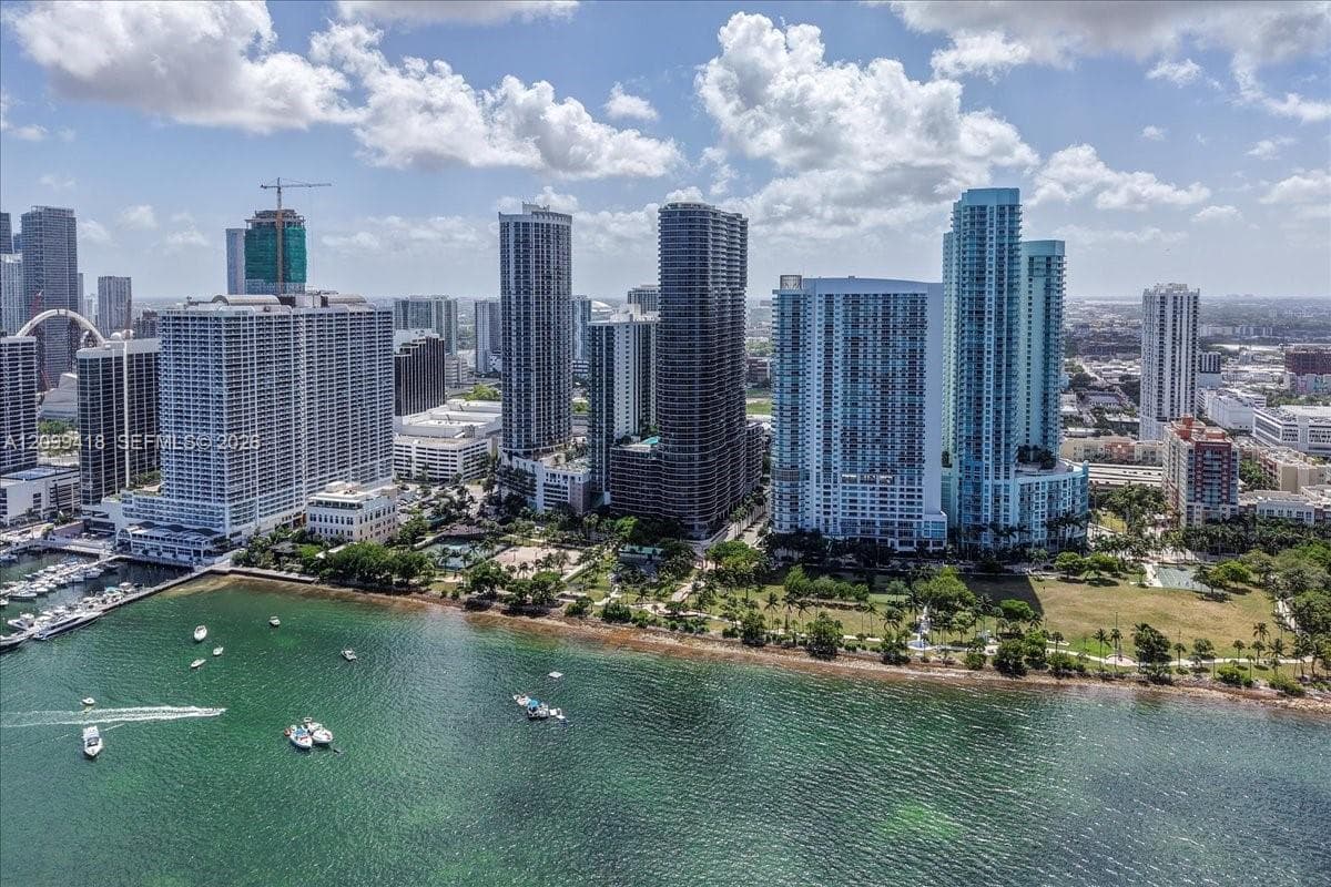 Opera Tower · #2510 in Miami - Photo 2