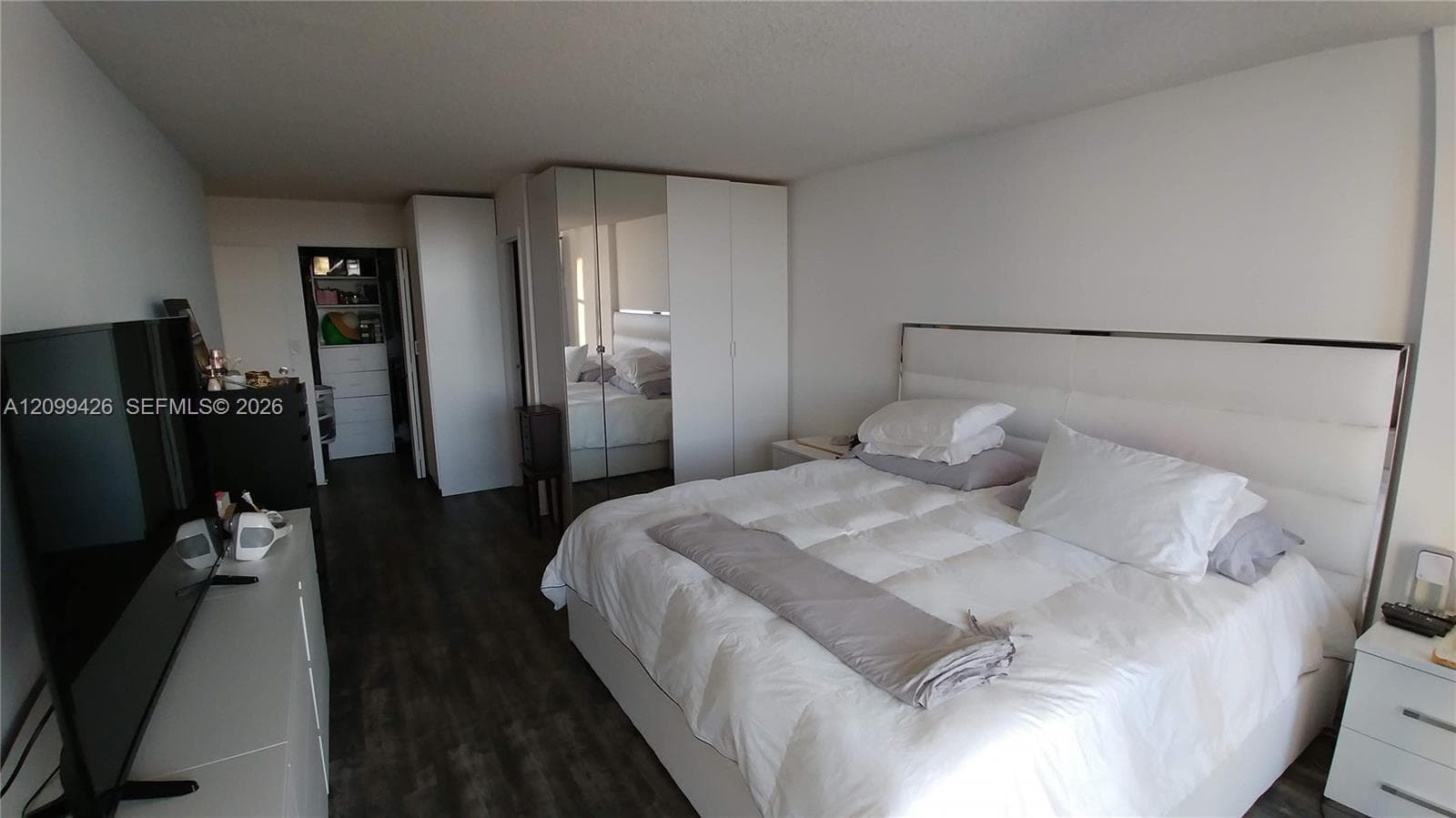 OCEANVIEW PARK CONDO · #825 in Hallandale Beach - Photo 13