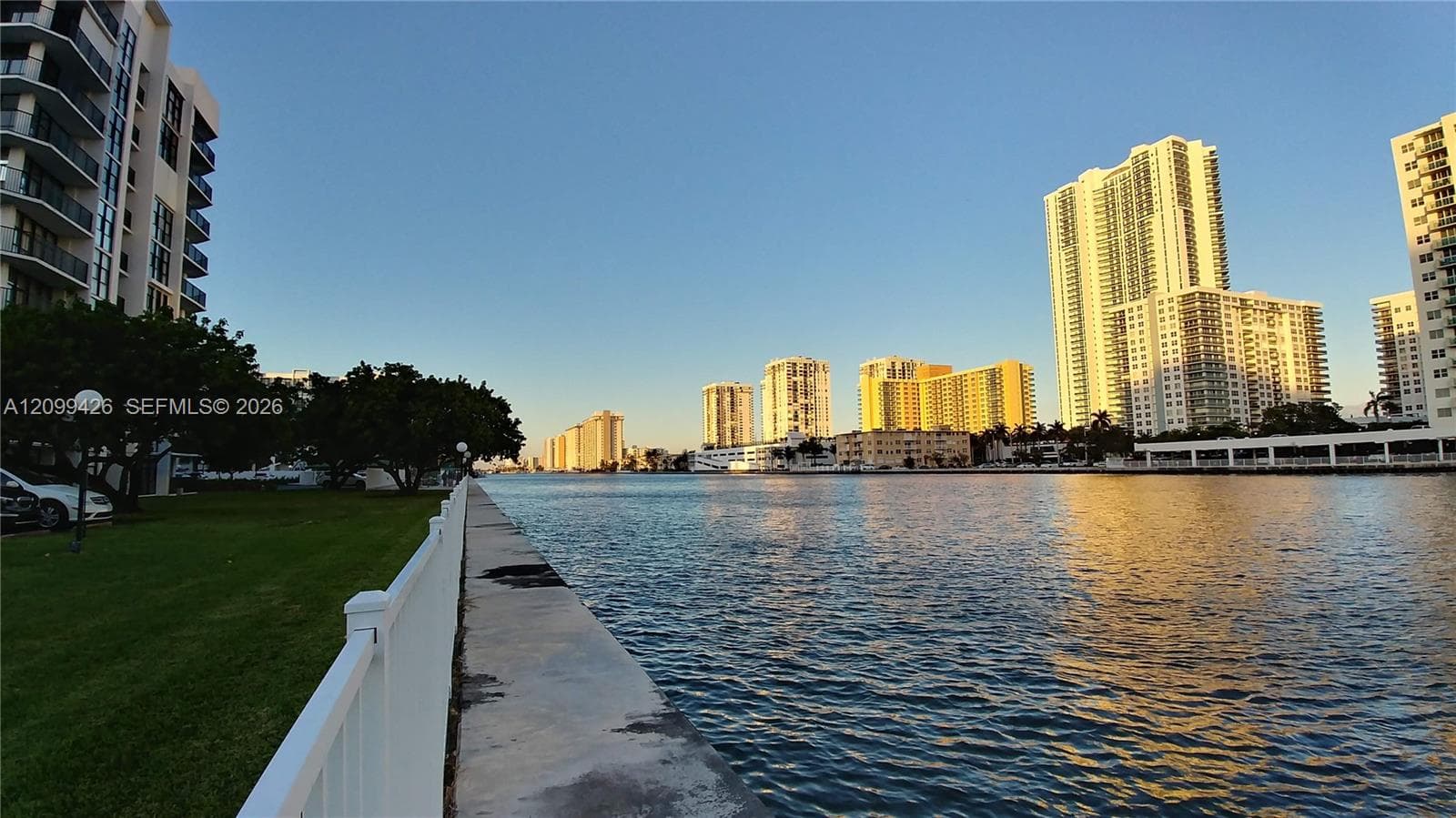 OCEANVIEW PARK CONDO · #825 in Hallandale Beach - Photo 17