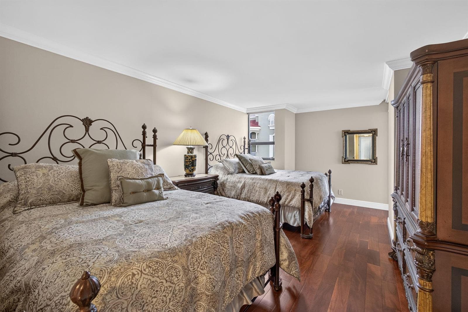 31-web-or-mls-5D1A1277