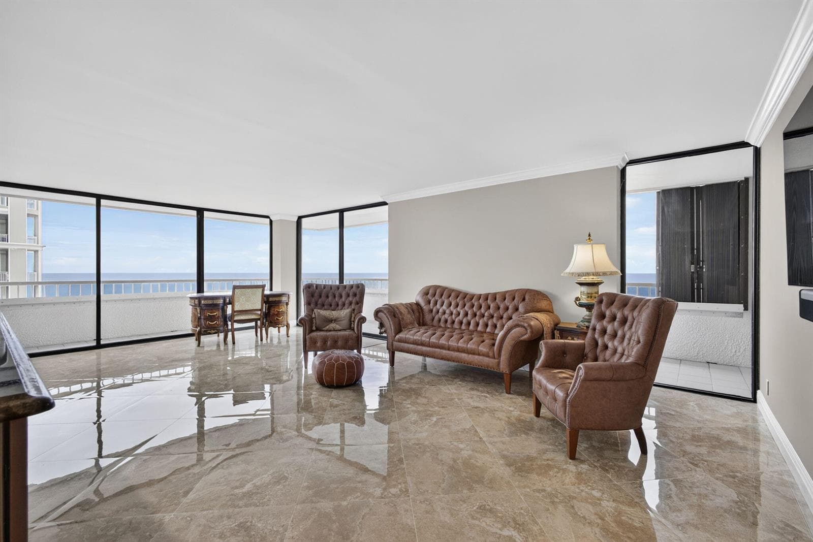 19-web-or-mls-5D1A1218