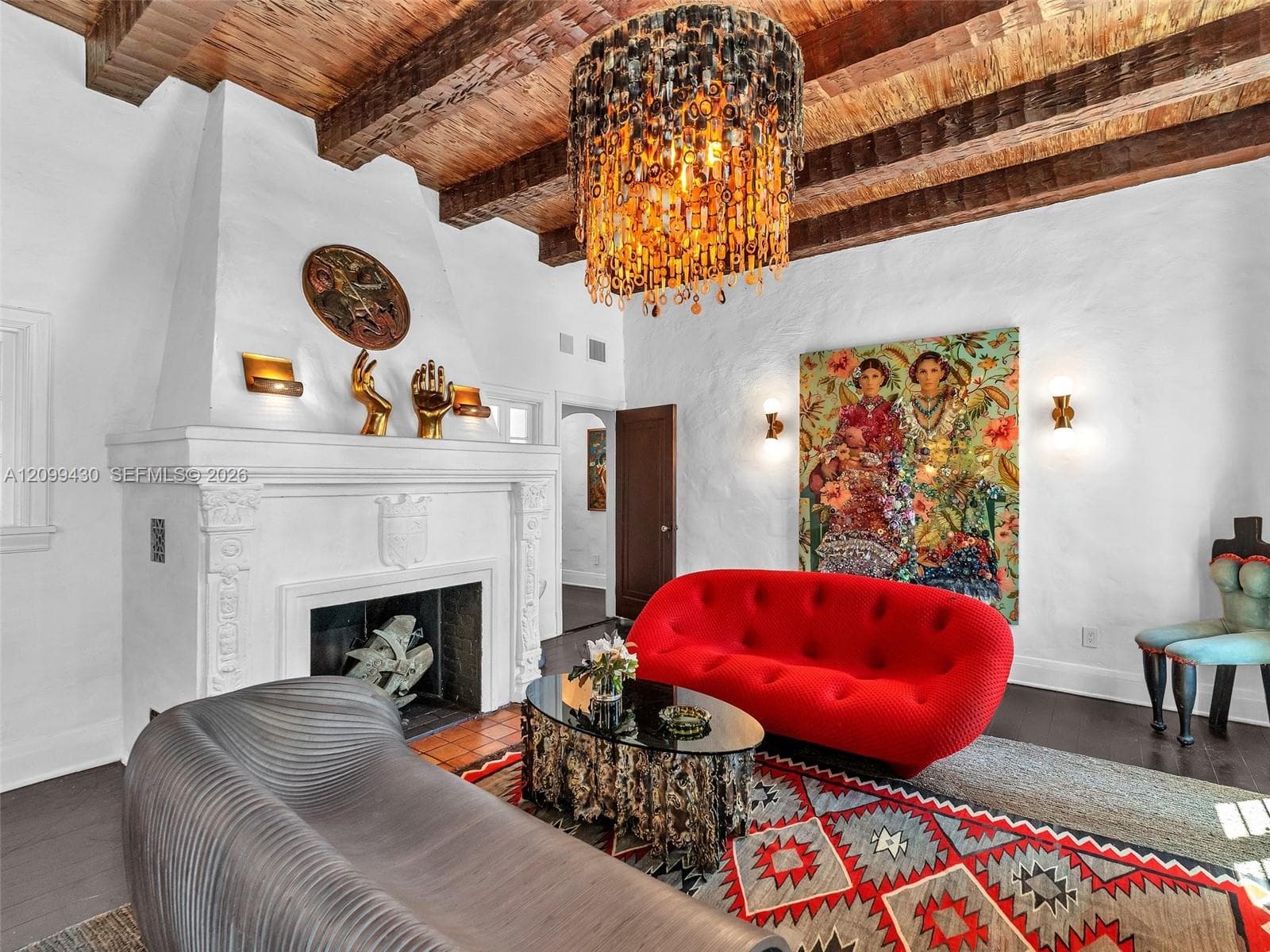 1321 Tyler St photo 1