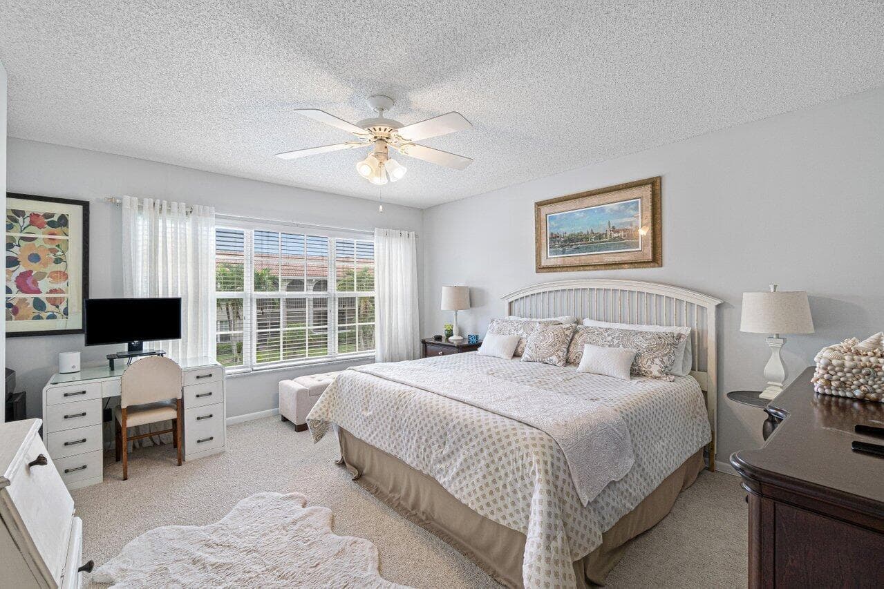 026-250Northeast20thStreet-2300-Boca-FL-