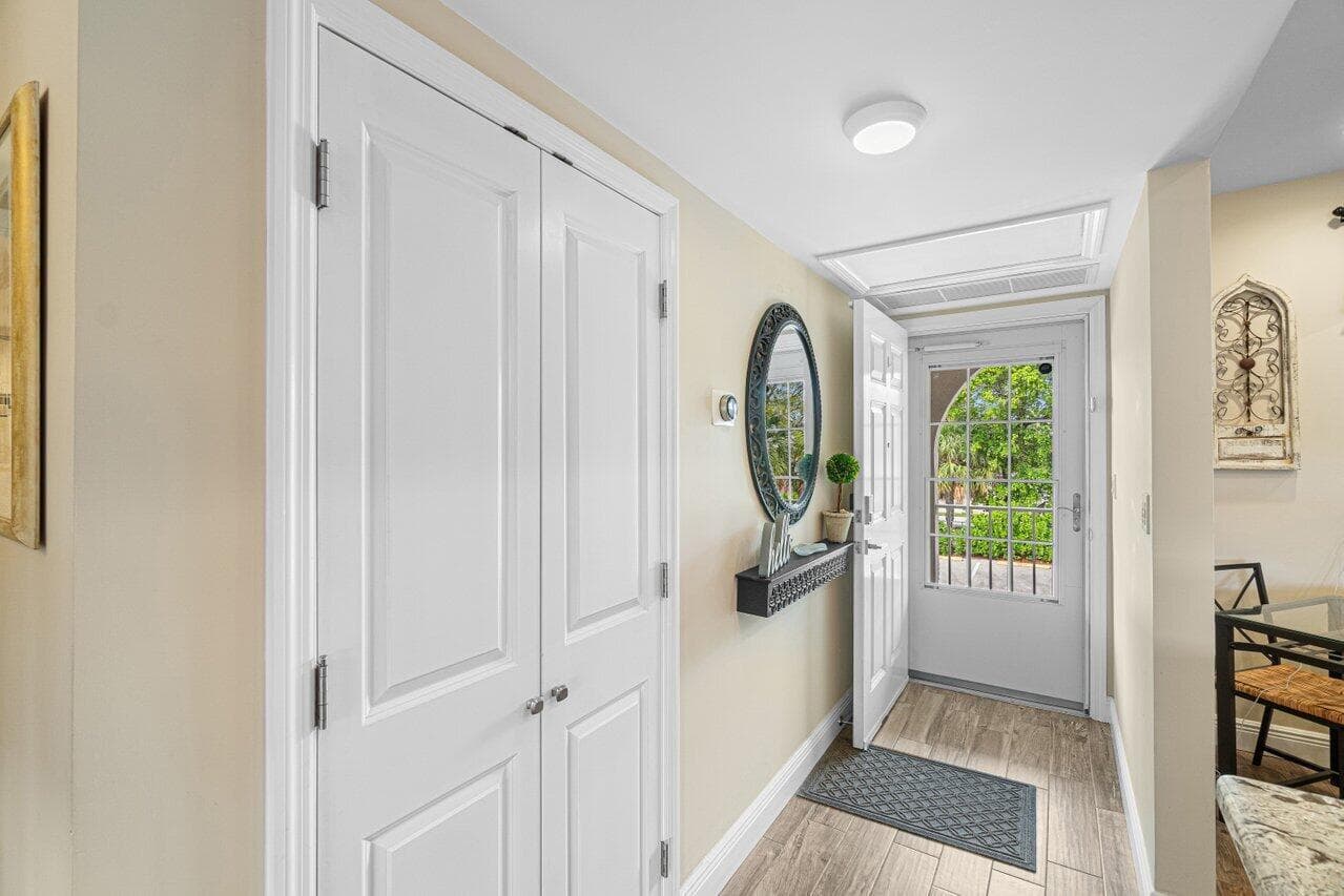 004-250Northeast20thStreet-2300-Boca-FL-