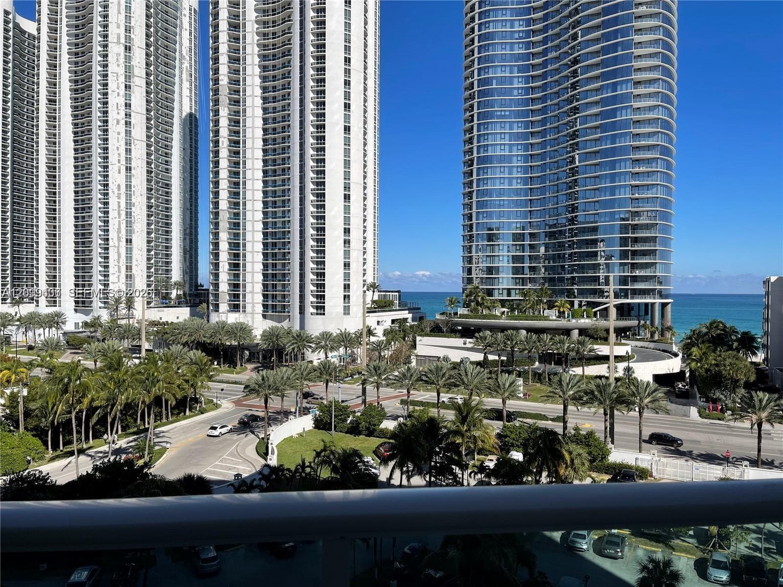 ARLEN HOUSE EAST CONDO · #812 in Sunny Isles Beach - Photo 4