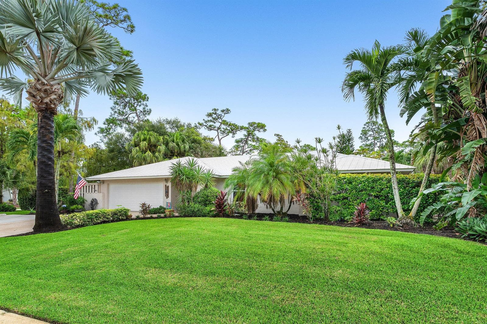 002-100SaintDavidsWay-Wellington-FL-3341